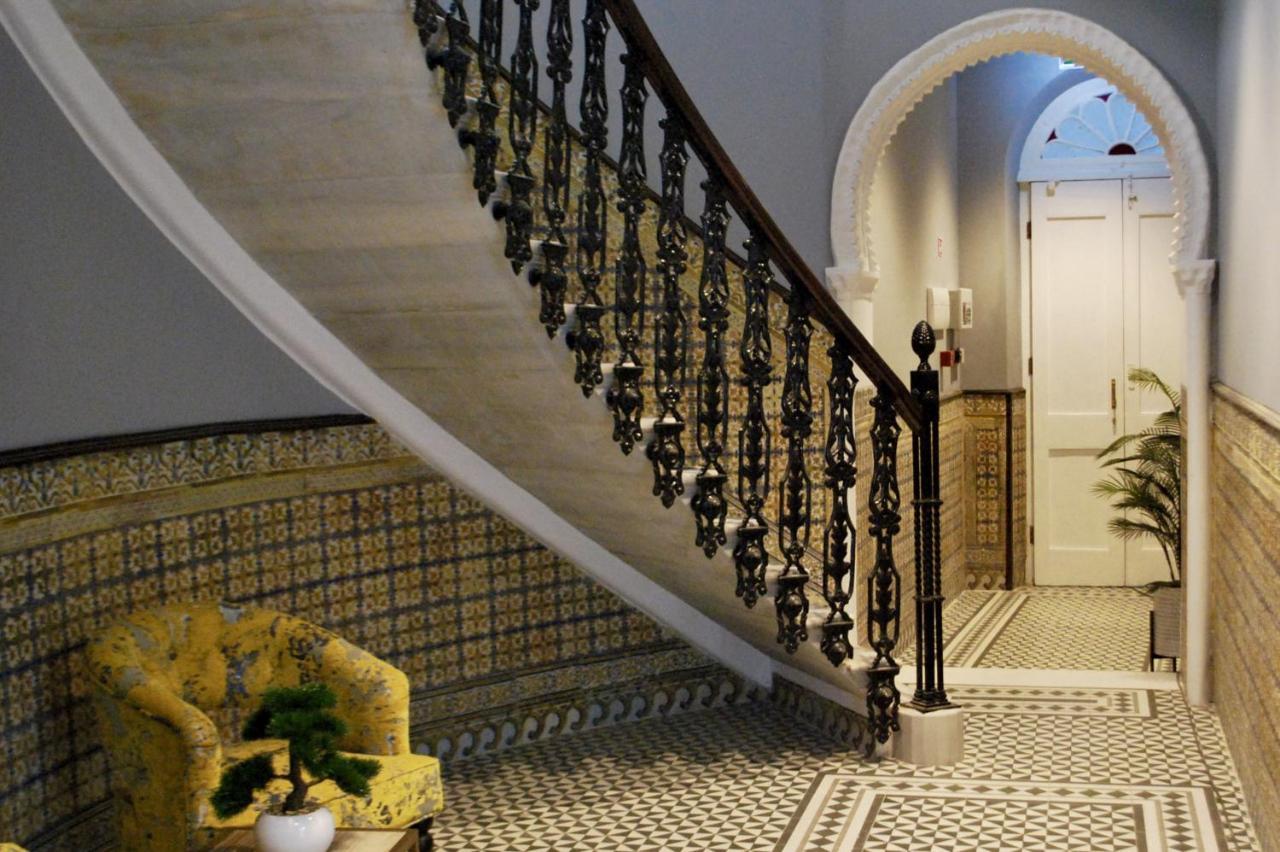 Master Penthouse Double Room Ensuite With Private Terrace - Grand Central House Gibraltar Buitenkant foto