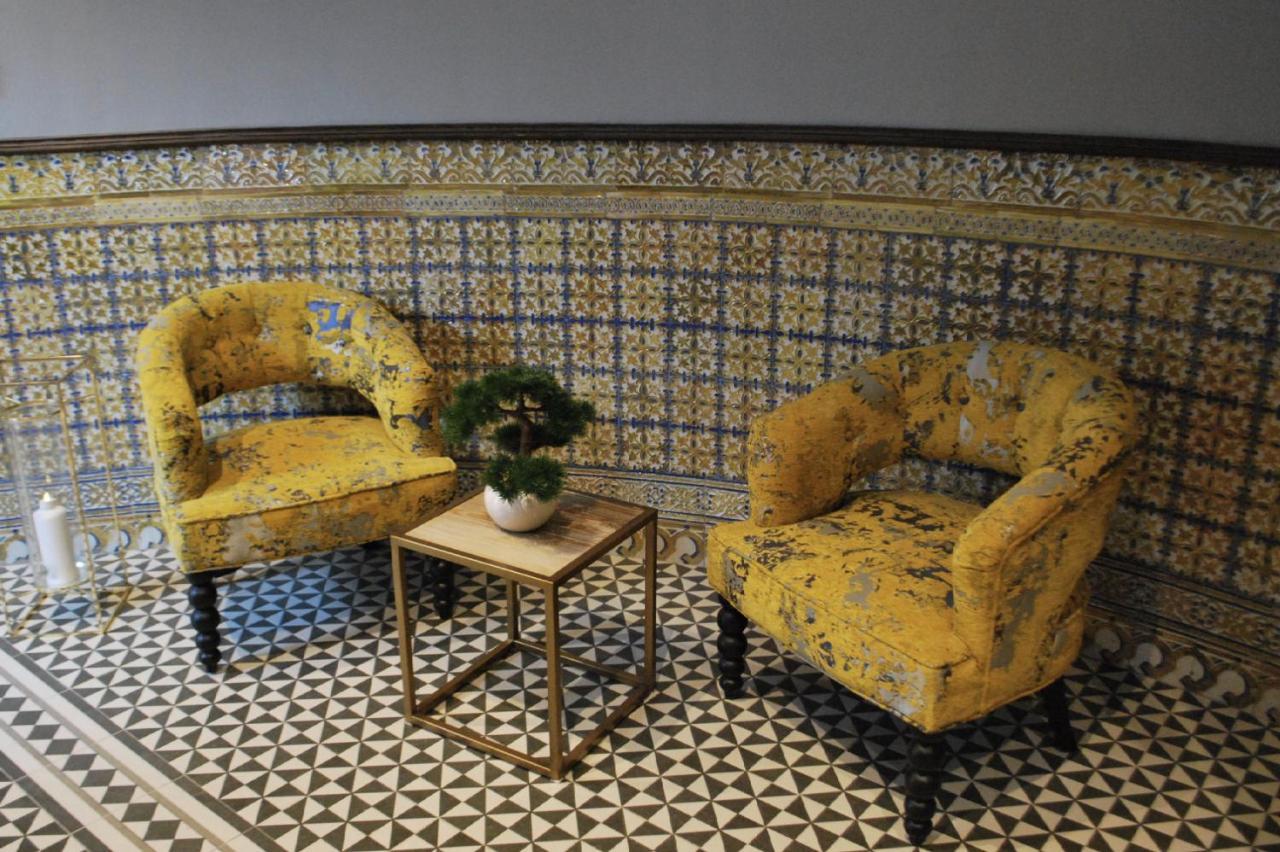 Master Penthouse Double Room Ensuite With Private Terrace - Grand Central House Gibraltar Buitenkant foto
