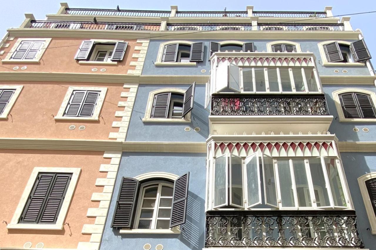 Master Penthouse Double Room Ensuite With Private Terrace - Grand Central House Gibraltar Buitenkant foto
